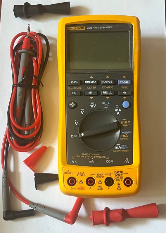 Цифровой калибратор, мультиметр процессов