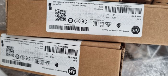 Модуль ввода Allen-Bradley 1756-IF16 SER A ControlLogix 16 Pt 1756IF16