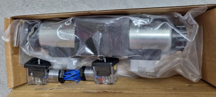 Гидравлический распределитель Parker D1VW004CNJW91